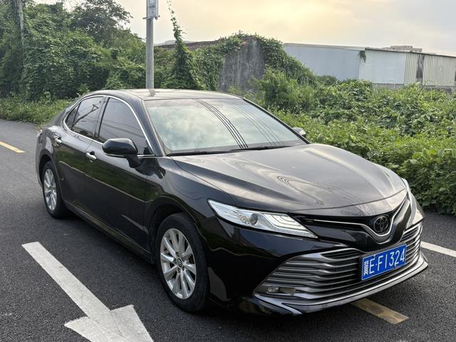 Toyota Camry 2019 2.0G Luxury China VI – фото 3