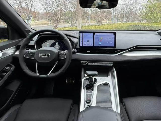 Geely StarRui 2024 1.5T Longteng Edition – фото 4