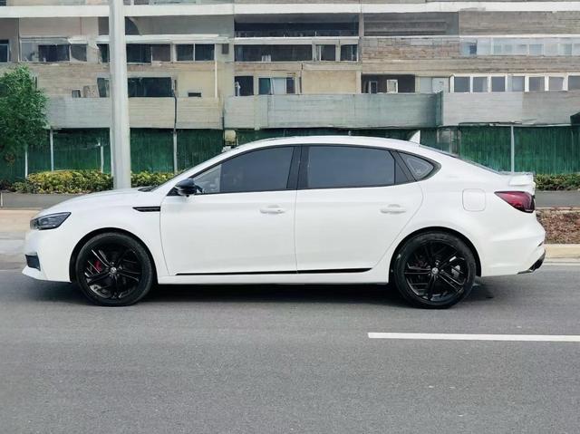 MG6 2023 1.5T Classic – фото 8