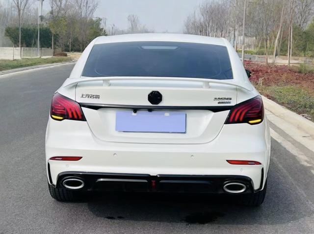 MG6 2023 1.5T Classic – фото 9