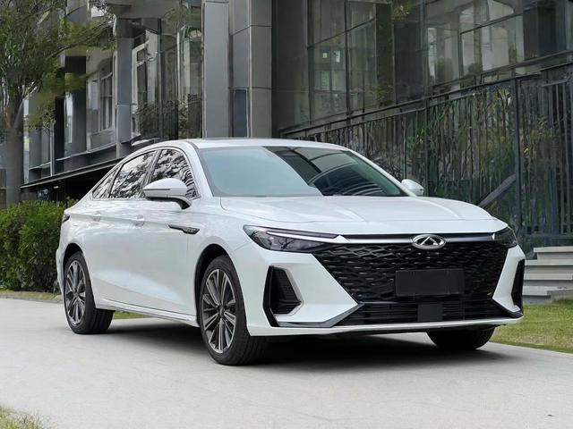 Chery Arrizo 8 Модель 2022 года 1.6TGDI DCT Ya – фото 3