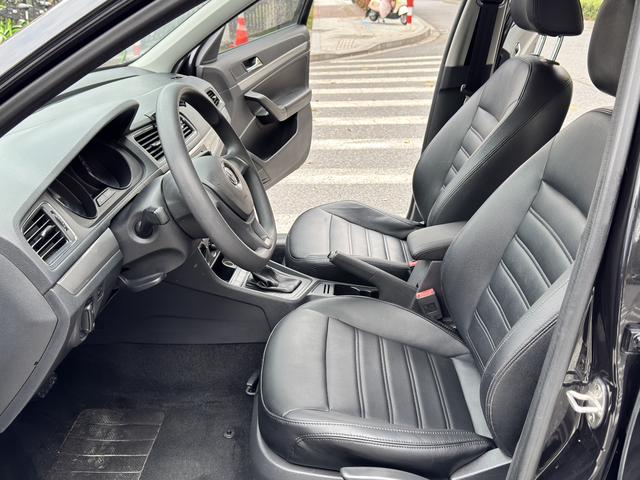 Volkswagen Lavida 2017 1.6L Automatic Style – фото 8
