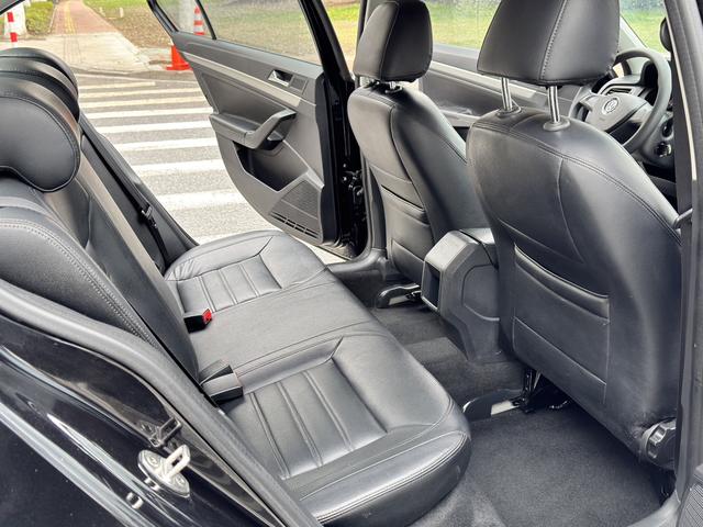 Volkswagen Lavida 2017 1.6L Automatic Style – фото 11