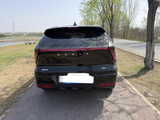 Geely Boyue L 2025 4th Gen 1.5TD DCT Shan He – фото 8