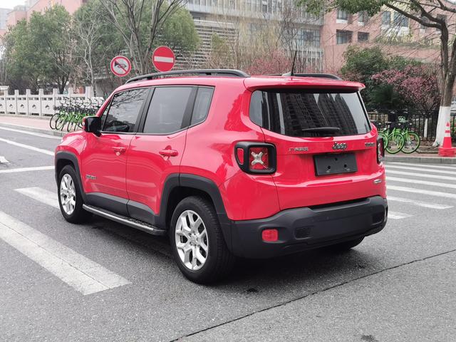 Jeep Renegade 2018 Connected Big Screen 180T Automatic High Power – фото 5