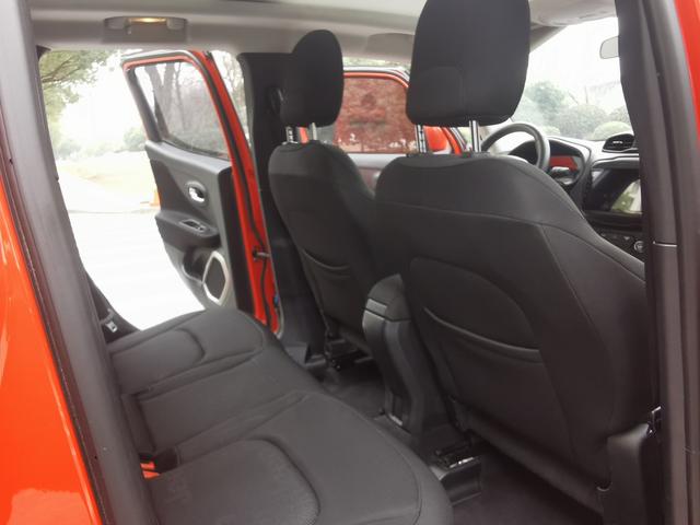 Jeep Renegade 2018 Connected Big Screen 180T Automatic High Power – фото 10