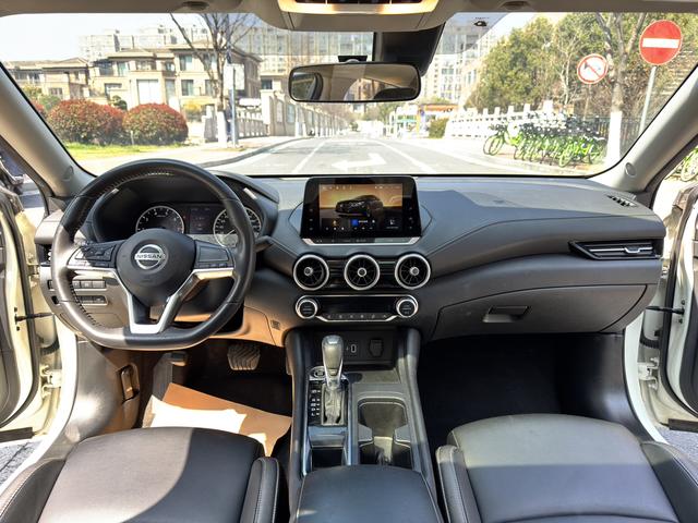 Nissan Sylphy 2021 1.6L XE CVT Comfort – фото 12
