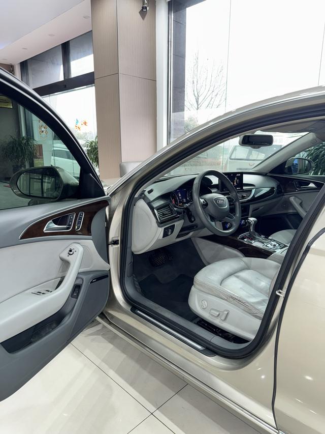 Audi A6L 2012 модификация 30 FSI Luxury – фото 15