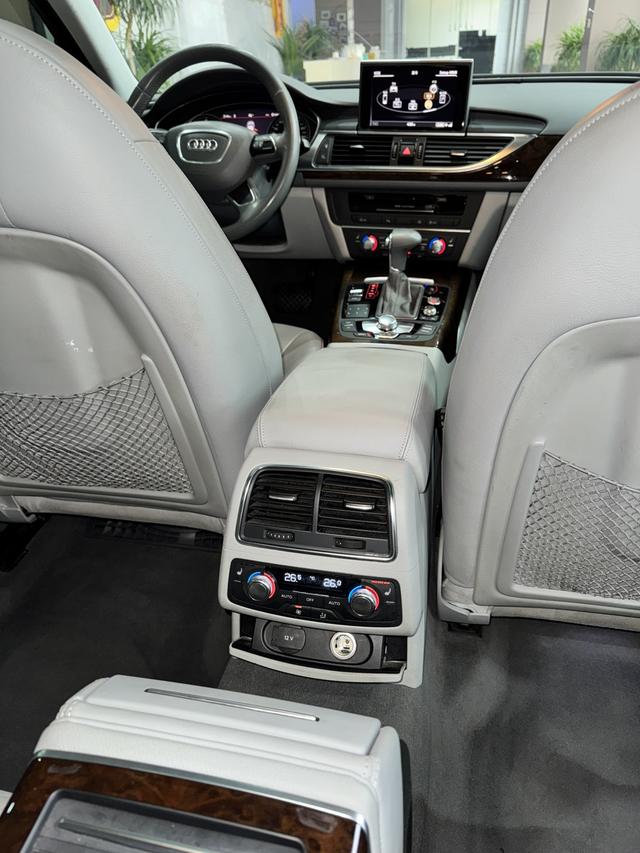 Audi A6L 2012 модификация 30 FSI Luxury – фото 28