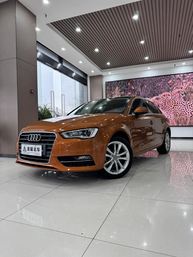 Audi A3 2015 модификация Sportback 35 TFSI Million Memorial Com f ort – фото 1