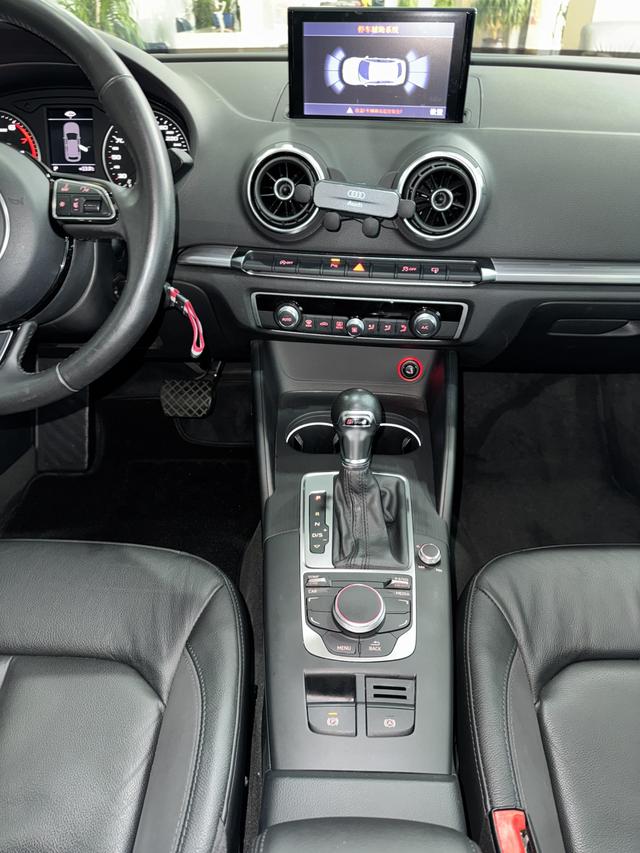 Audi A3 2015 модификация Sportback 35 TFSI Million Memorial Com f ort – фото 26