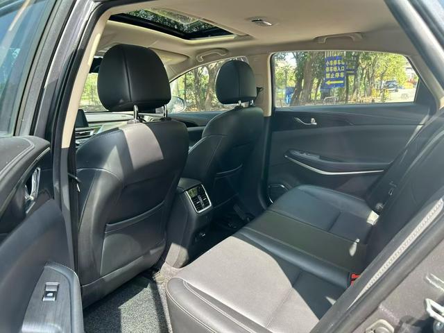 Changan Ruicheng CC 2021 Blue Whale Edition 1.5T DCT Luxury – фото 9