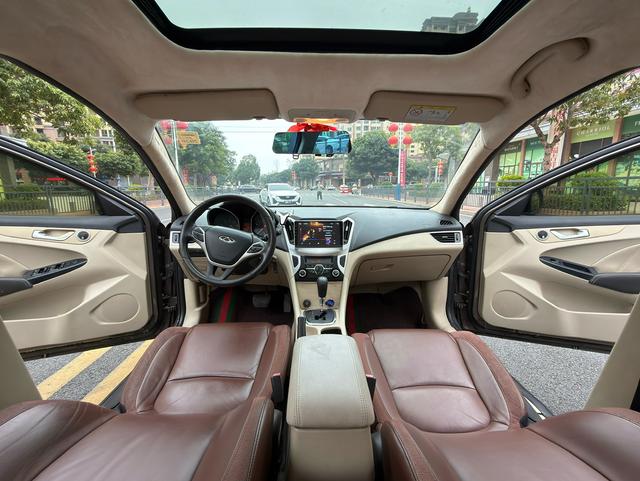 Arrizo 7 2015 модификация 1.6L CVT Zhishang Edition – фото 16