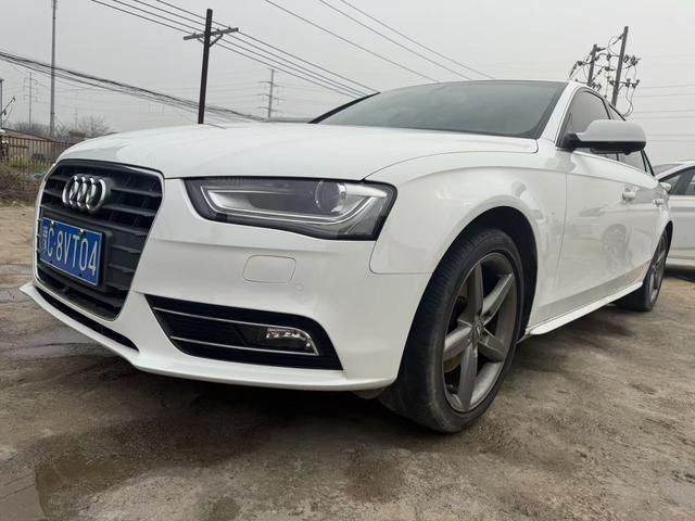 Audi A4L 2013 35 TFSI Automatic Standard – фото 1