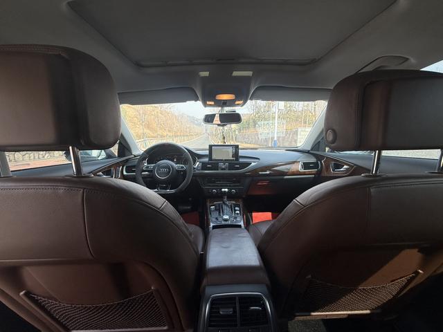 Audi A7 2013 модификация 50 TFSI quattro Com f ort – фото 7