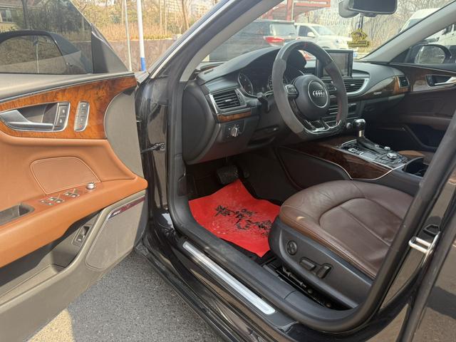 Audi A7 2013 модификация 50 TFSI quattro Com f ort – фото 9