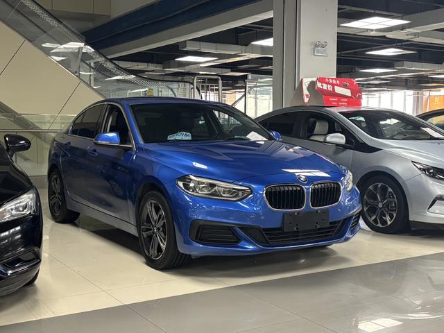 BMW 1 Series Модель 2020 года 120i Fashion – фото 3