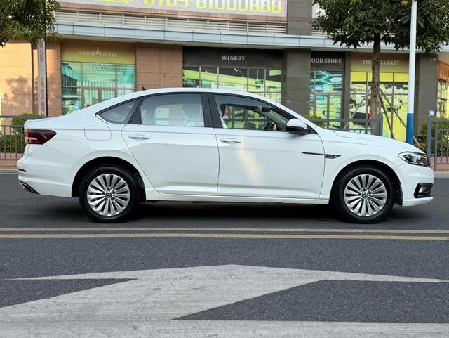 Volkswagen Lavida 2022 280TSI DSG Comfort – фото 4