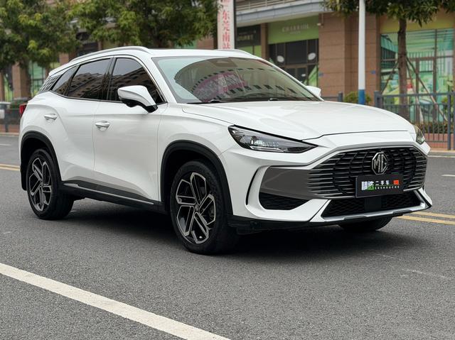 MG One 2022 β-Quality Li f e Series 1.5T Great Satis f action 1228 Edition – фото 3