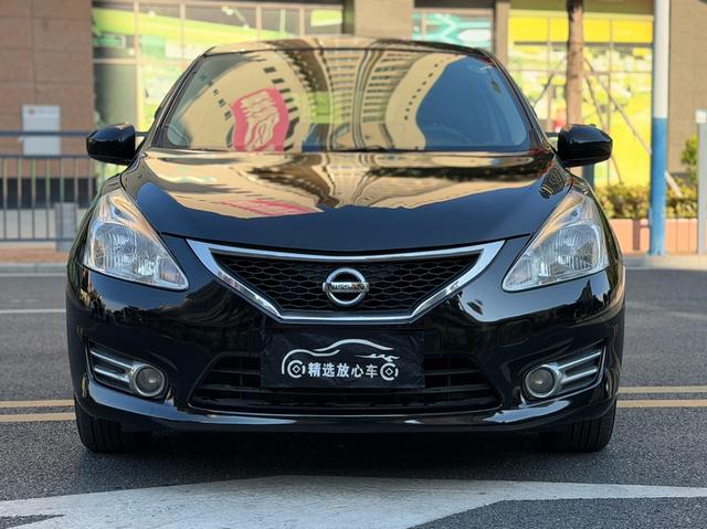 Nissan Tiida 2013 1.6L CVT Cool Café – фото 2