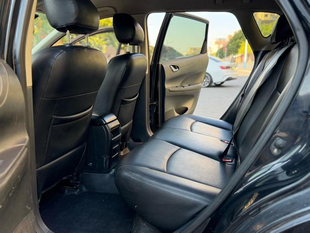 Nissan Tiida 2013 1.6L CVT Cool Café – фото 12