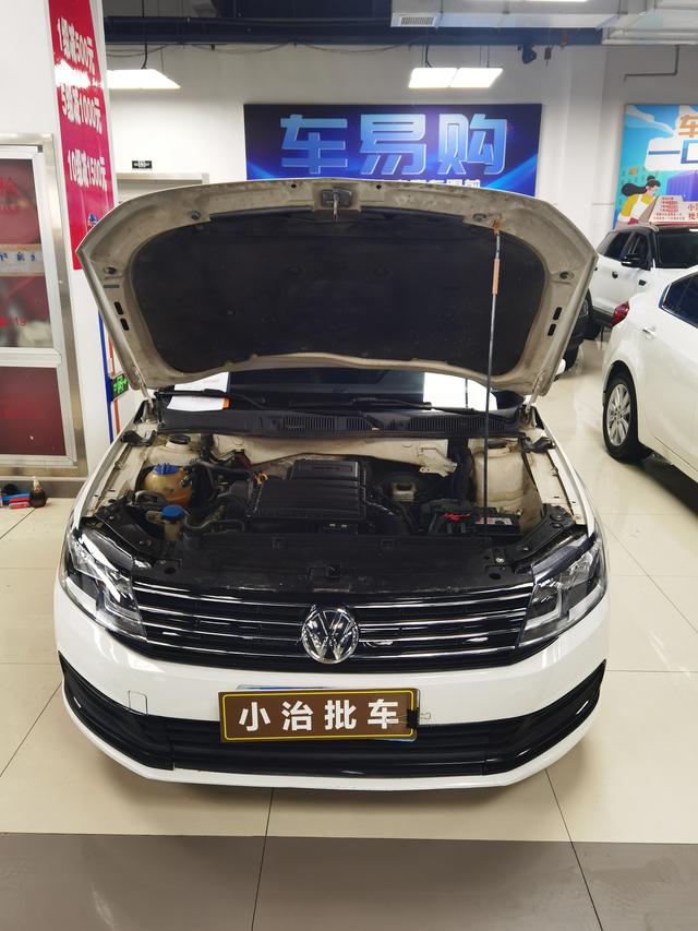Volkswagen Lavida 2017 1.6L Automatic Style – фото 12