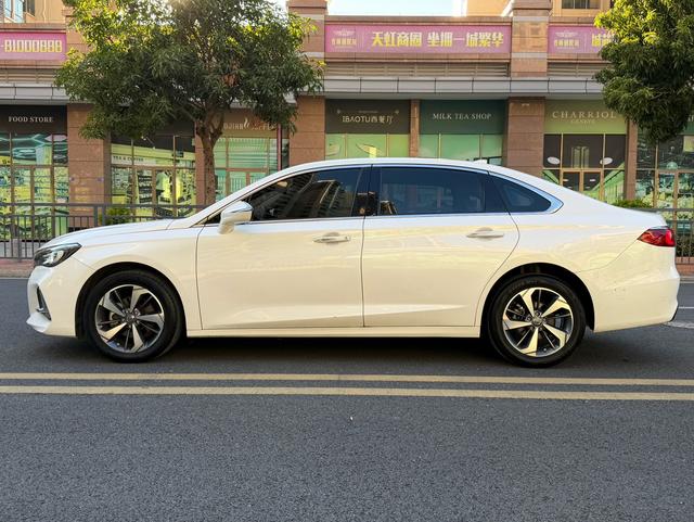 GAC Trumpchi GA8 2017 320T Premium Модель 2019 года 270T автоматическое Exclusive Edition – фото 8