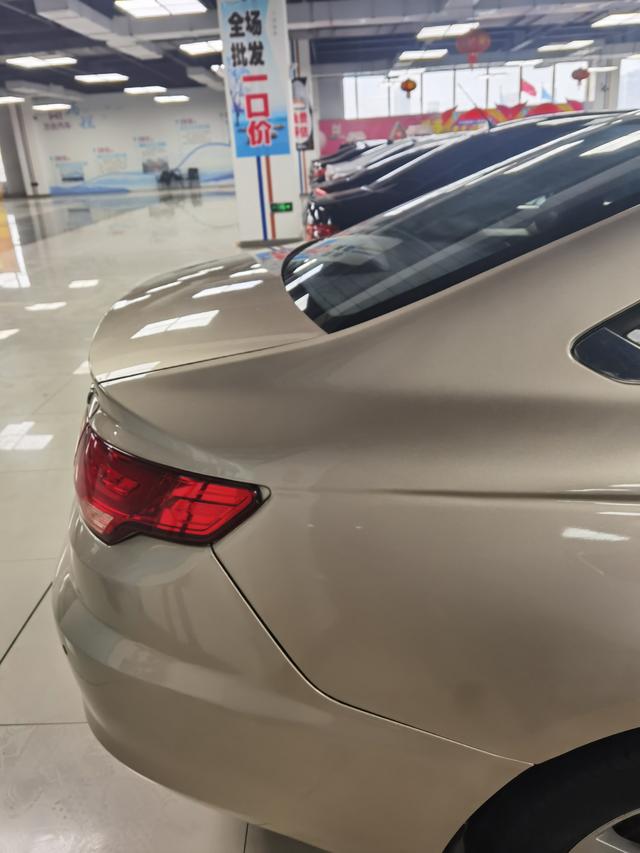 Geely Emgrand GL 2017 модификация 1.8L Manual Dynamic – фото 5