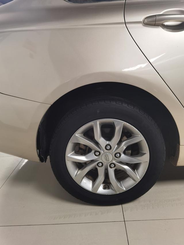 Geely Emgrand GL 2017 модификация 1.8L Manual Dynamic – фото 6