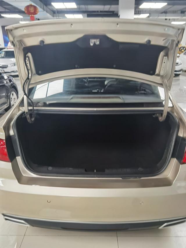 Geely Emgrand GL 2017 модификация 1.8L Manual Dynamic – фото 13