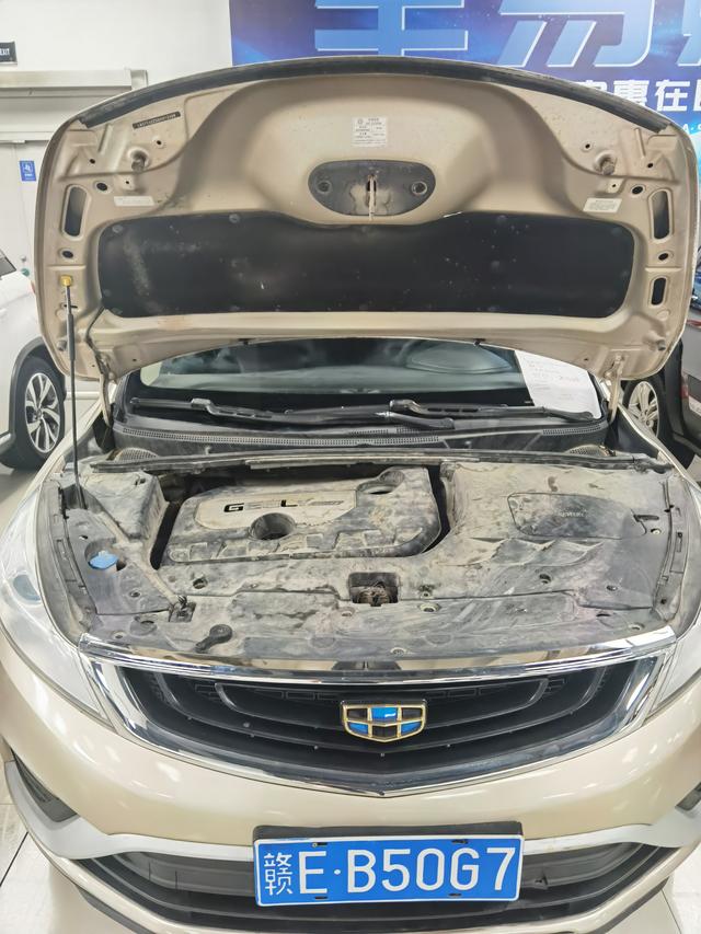 Geely Emgrand GS 2016 Elegant 1.8L Automatic Leading – фото 12