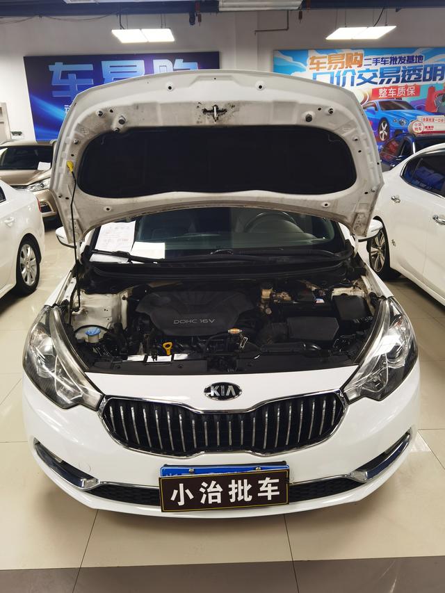 Kia K3 2015 модификация 1.6L автоматическое DLX – фото 12