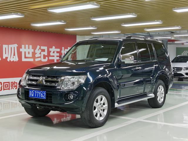 Mitsubishi Pajero Imported 2012 модификация 3.0L Deluxe Edition – фото 1