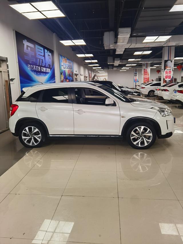 Citroën C4 AIRCROSS Imported 2013 модификация 2.0L 2WD Com f ort Edition – фото 3
