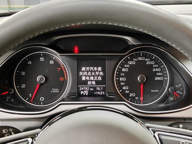 Audi A4L 2013 35 TFSI Automatic Standard – фото 10