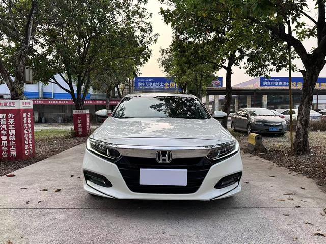 Honda Accord 2018 260TURBO Elite China V – фото 2