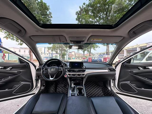 Honda Accord 2018 260TURBO Elite China V – фото 5