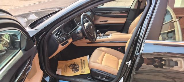 BMW 7 Series 2014 модификация 730Li Premium Enjoy – фото 9
