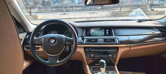 BMW 7 Series 2014 модификация 730Li Premium Enjoy – фото 10