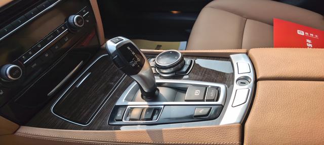 BMW 7 Series 2014 модификация 730Li Premium Enjoy – фото 14