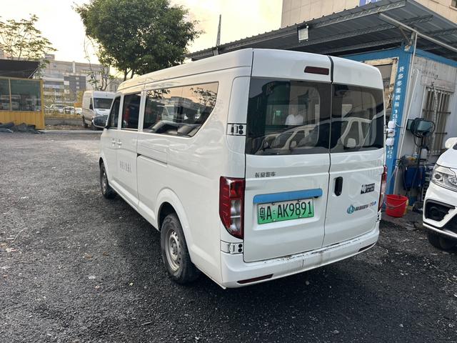 Cross Star V7 EV 2024 239km Passenger Edition Com f ort 6-Seater – фото 4