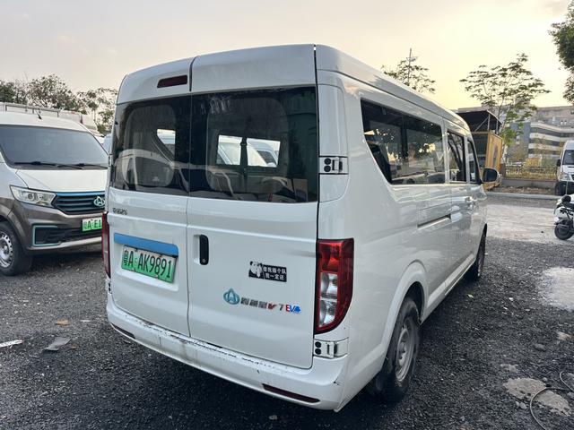 Cross Star V7 EV 2024 239km Passenger Edition Com f ort 6-Seater – фото 6