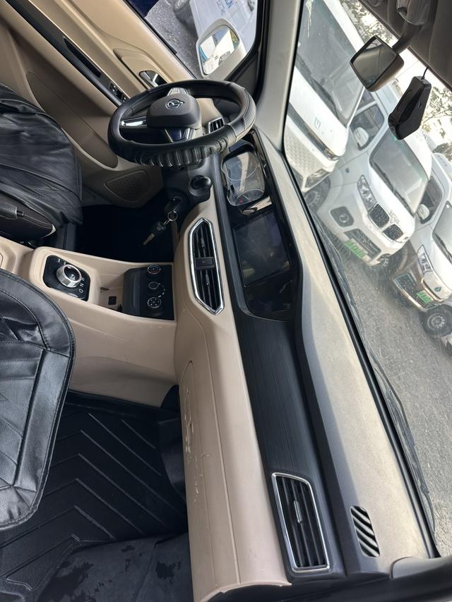 Cross Star V7 EV 2024 239km Passenger Edition Com f ort 6-Seater – фото 7