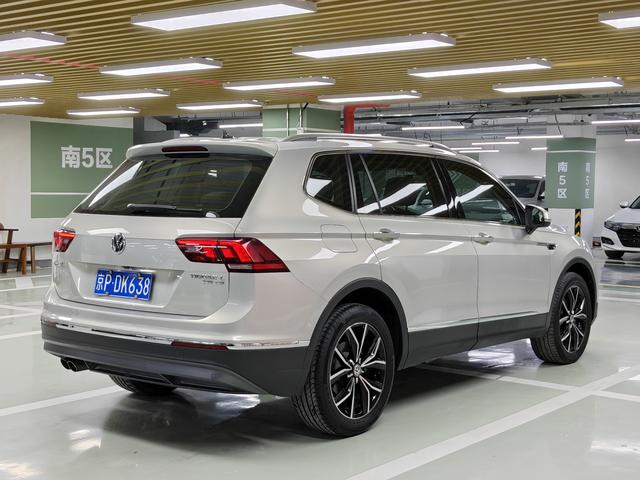 Volkswagen Tiguan L Модель 2019 года 330TSI автоматическое 2WD Smart Dynamic Deluxe Edition Country VI – фото 4