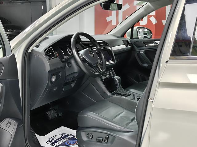 Volkswagen Tiguan L Модель 2019 года 330TSI автоматическое 2WD Smart Dynamic Deluxe Edition Country VI – фото 7
