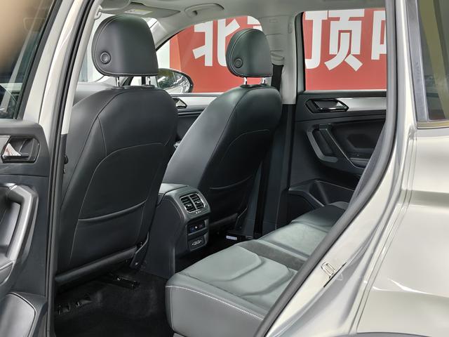 Volkswagen Tiguan L Модель 2019 года 330TSI автоматическое 2WD Smart Dynamic Deluxe Edition Country VI – фото 8