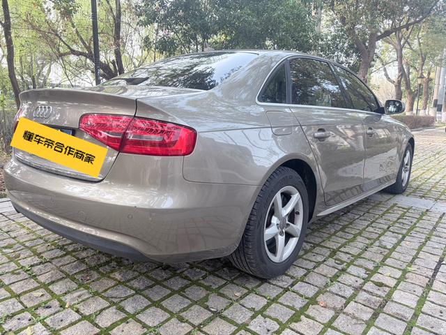 Audi A4L 2013 35 TFSI Automatic Standard – фото 11