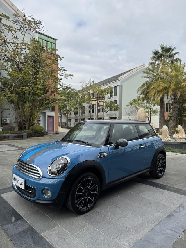 MINI 2012 модификация 1.6L COOPER Bayswater – фото 2
