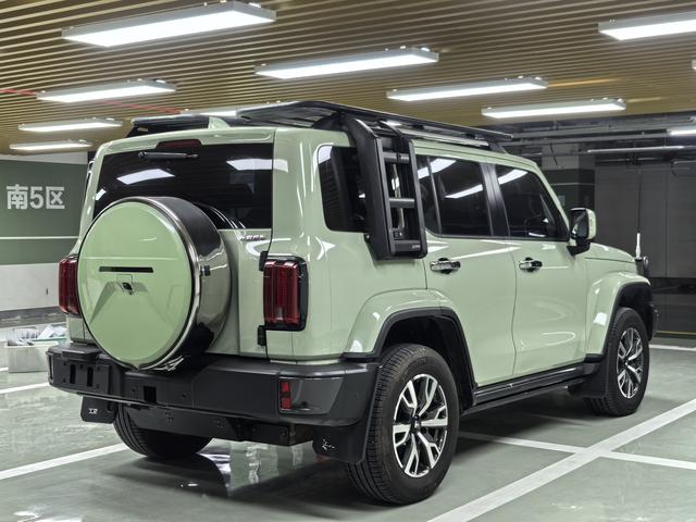 Tank 300 2023 Urban 2.0T Very Stylish – фото 4