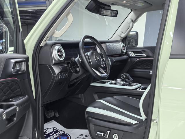 Tank 300 2023 Urban 2.0T Very Stylish – фото 7